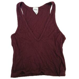 tilly’s wine scoop neck tank